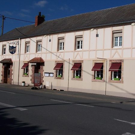 Le Lichou Hotel Vallon-en-Sully Exterior foto